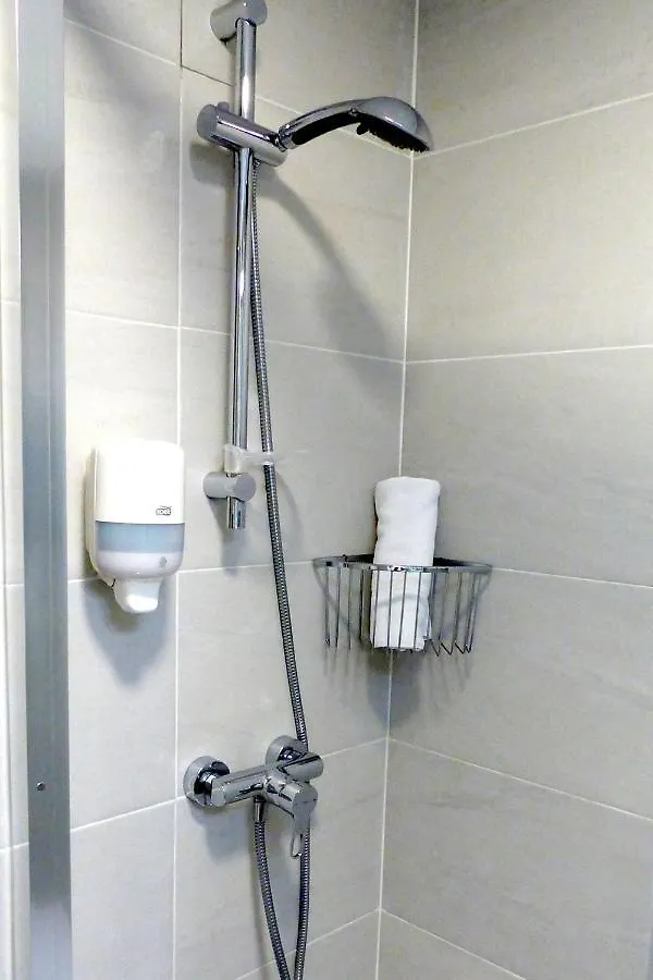 ** Konukevi Pension Donostiarra San Sebastián İspanya
