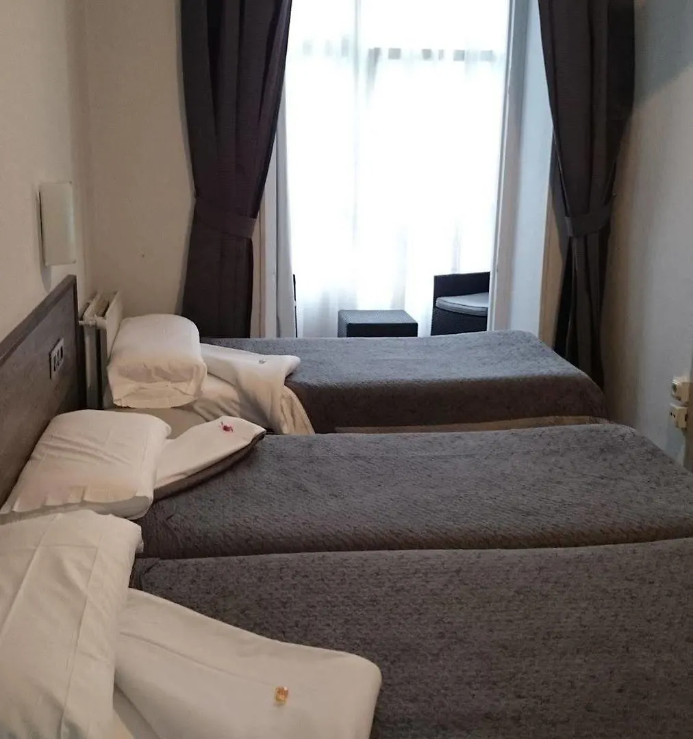 Pension Donostiarra San Sebastián